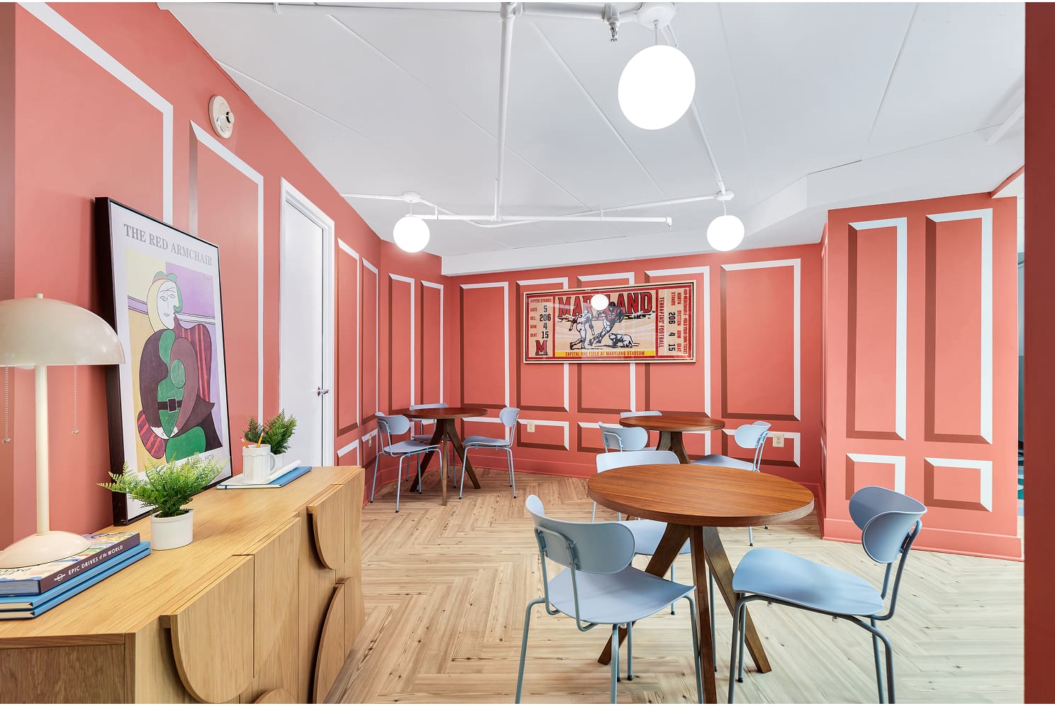 resident lounge